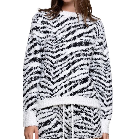 POL Fuzzy Zebra Animal Print Sweater Black White Size Small NWT - Picture 1 of 4